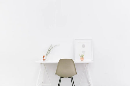 Embrace Minimalism: Essential Tips for a Clearer Mindset - Storehouse Essentials